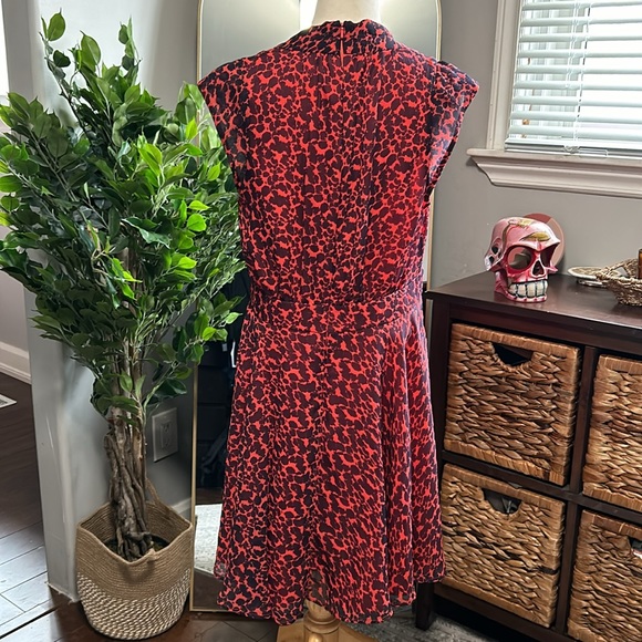 French Connection Drk Orange & Black Print Sleeveless Deep V Neck Dress - Picture 3 of 6